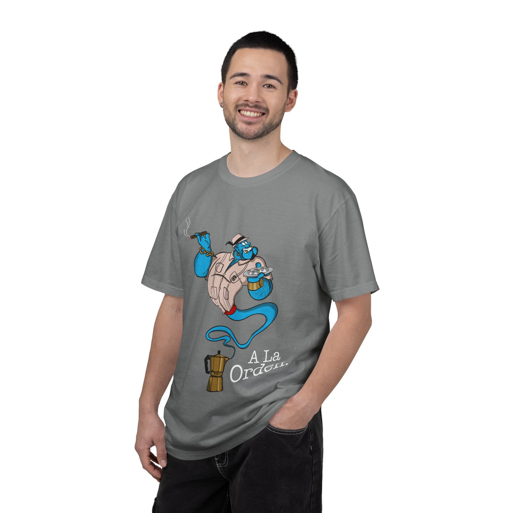 A La orden Genie T‑Shirt — Whimsical Blue Genie Brewing Espresso