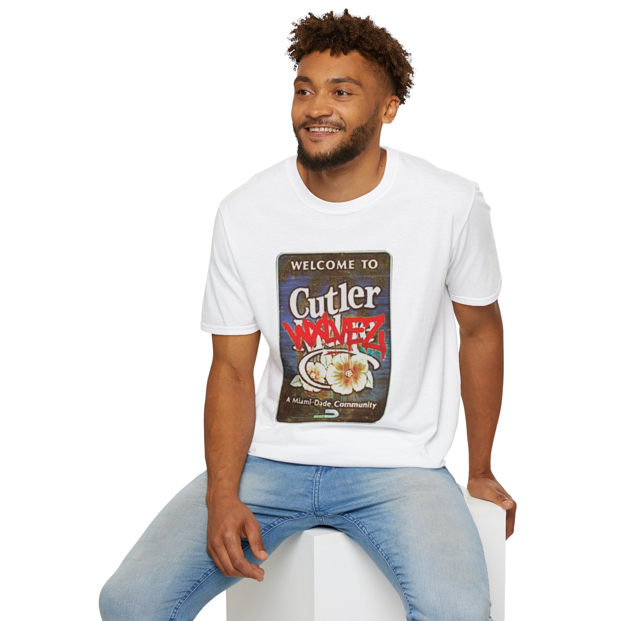 Welcome to Cutler WXLVEZ sign  Tee
